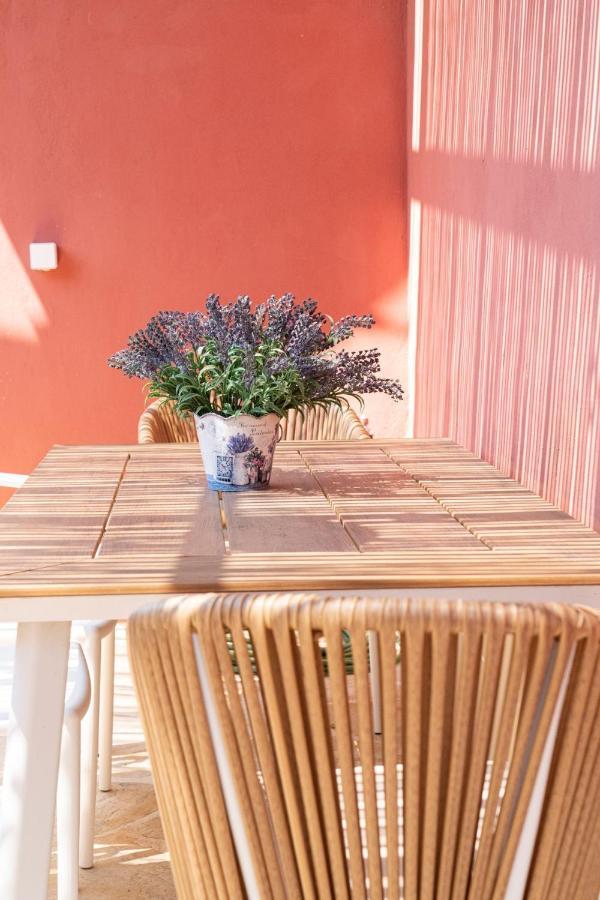 Lefko'S House- Contemporary, Fully Renovated House Villa Kassiopi Bagian luar foto